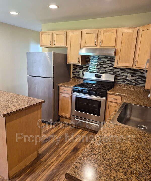 1st image of 58 E Broadway St