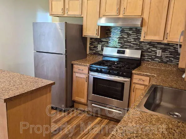 58 E Broadway St, Plymouth, PA 18651