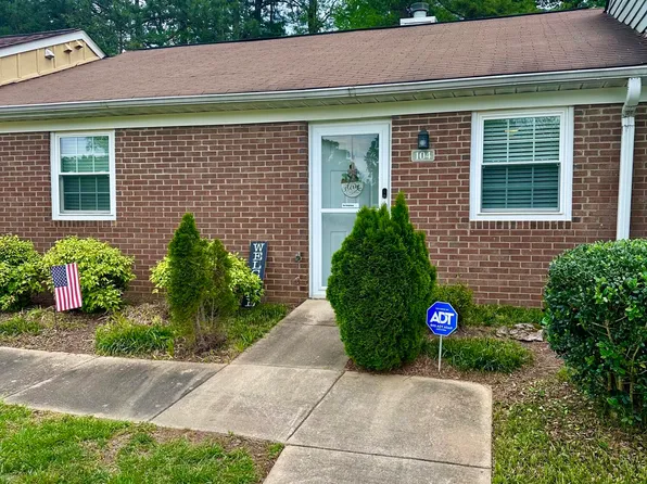 104 Audrey Ct, Garner, NC 27529