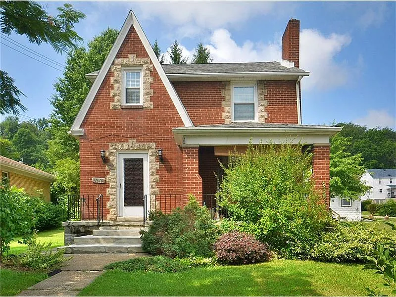1616 Fawcett Ave photo 1