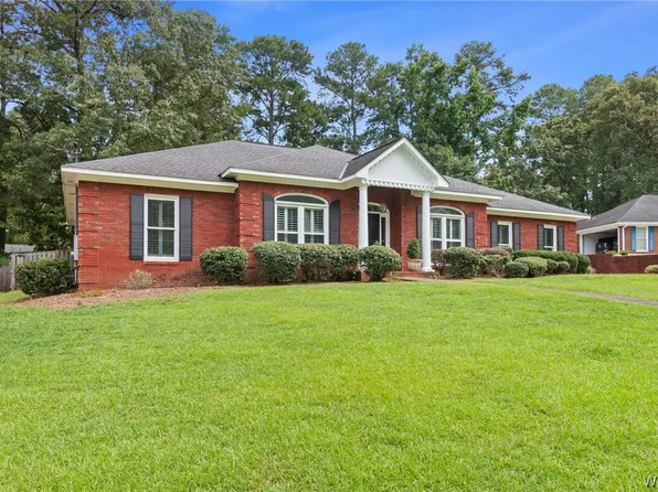 5007 Malachite Ct, Northport, AL 35473