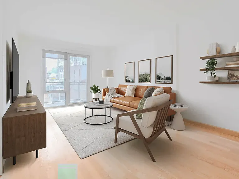 431 W 37th St #5E — Photo 9