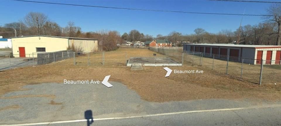 2nd image of 783-785 Beaumont Ave