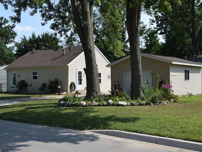 953 Robbins Dr, Algonac, MI, 48001