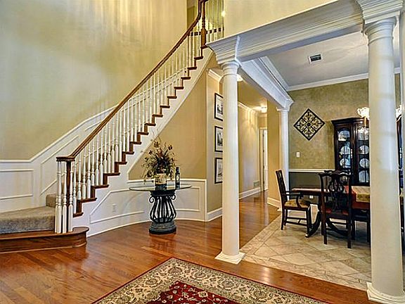 4th image of 7 Valleywood Ct