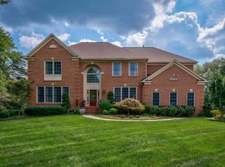 12151 Jonathons Glen Way, Herndon, VA 20170