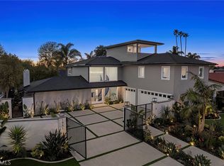 1951 Santiago Dr, Newport Beach, CA 92660