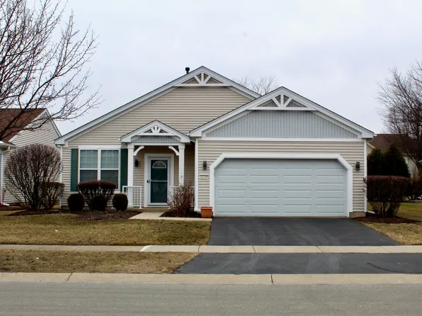 12230 Songbird Ln, Huntley, IL 60142