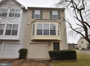 9219 Kristy Dr, Manassas Park, VA 20111