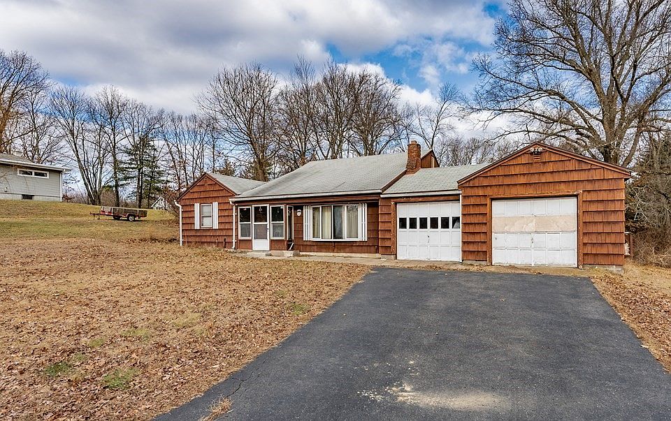 49 Barton St, Granby, MA 01033 Zillow