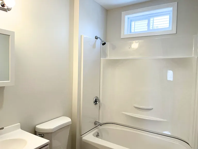 25 Bennett St #2 — Photo 18