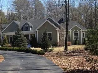 34 Harrisecket Rd, Kennebunk, ME 04043