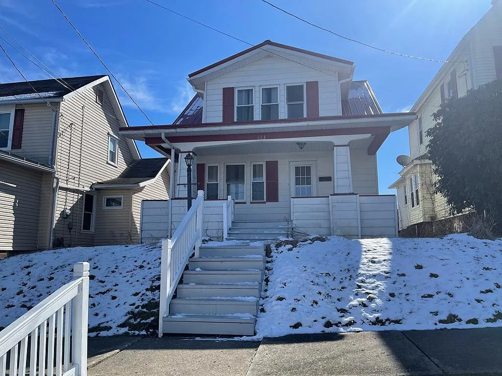 113 E 7th St photo 1