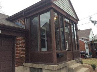 6040 Yosemite Dr, Cincinnati, OH 45237