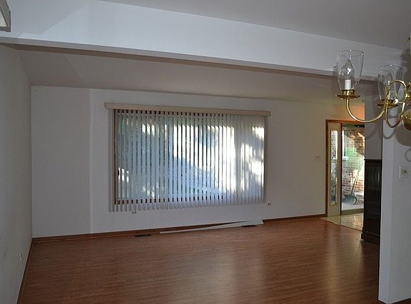 3rd image of 14416 S 90th Ct #2-B