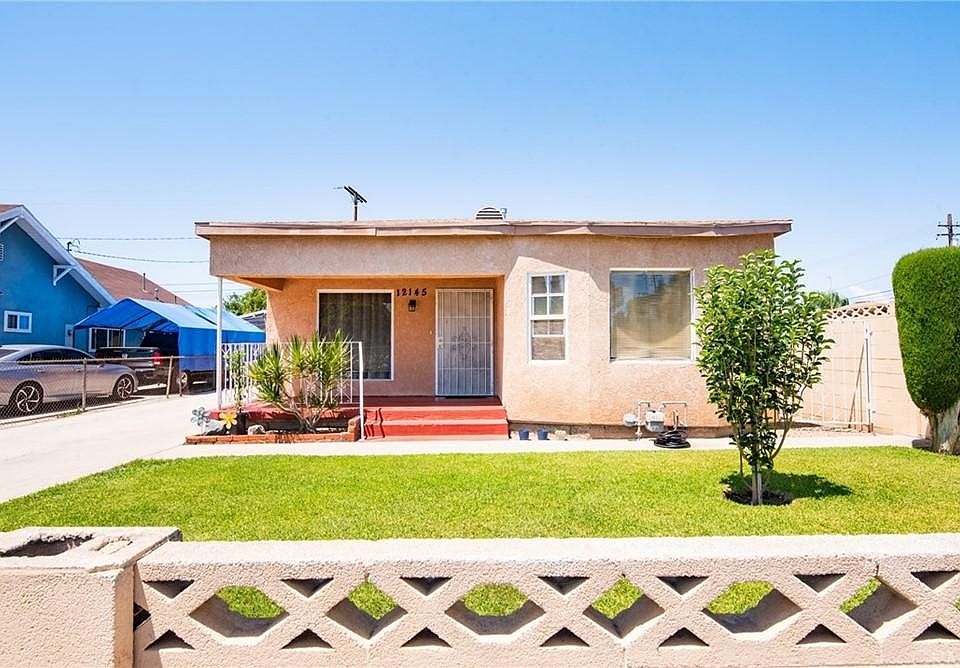 1st image of 12145 161st St