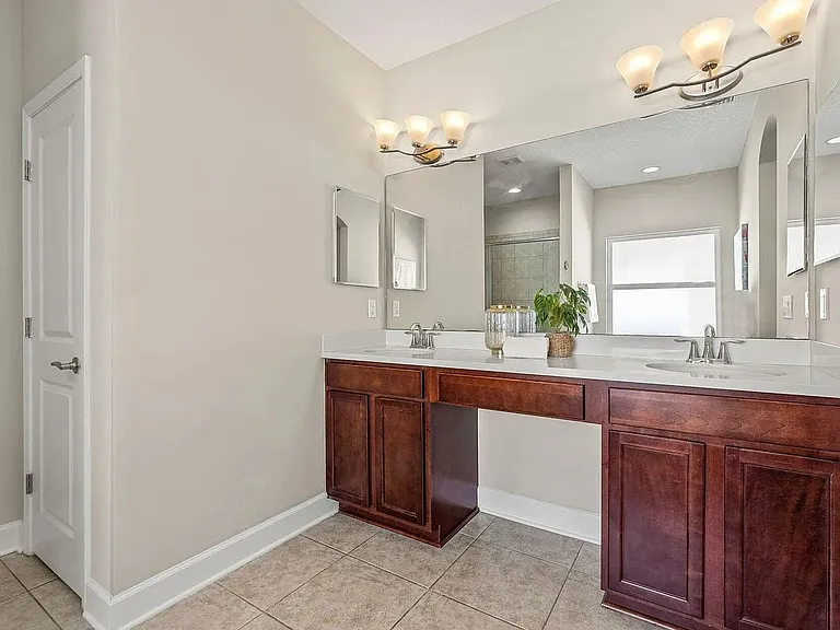 12820 Chandlers Crossing Ln — Photo 15