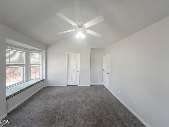 4th image of 299 Greenleaf Rd