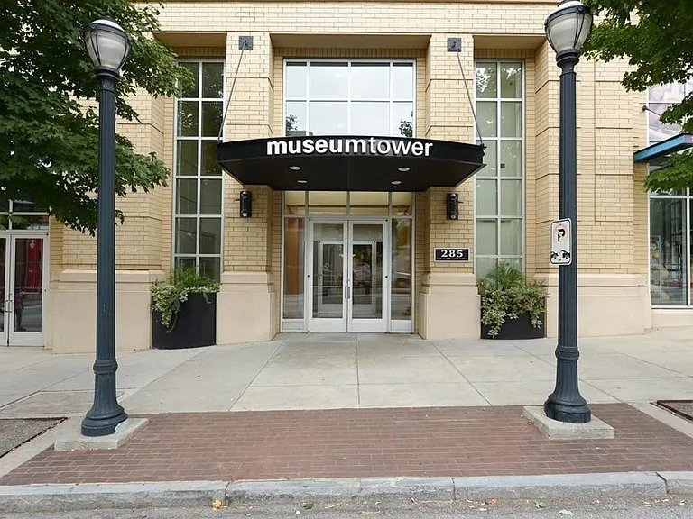 285 Centennial Olympic Park Dr NW #1703 — Photo 2