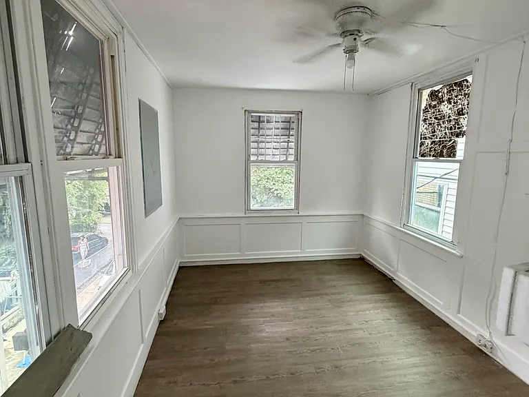 1142 Franklin St #2 — Photo 6