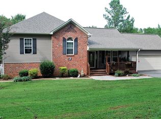 301 Staley Dr, Linwood, NC 27299