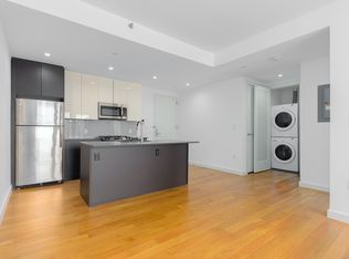 31-43 Vernon Blvd #614, Astoria, NY 11106