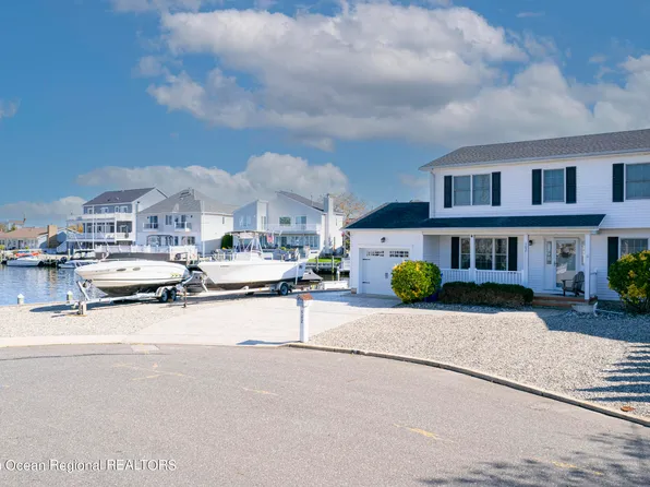 502 Bayview Drive, Toms River, NJ 08753