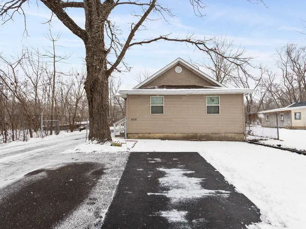 608 Woodruff Ave, Joliet, IL 60436