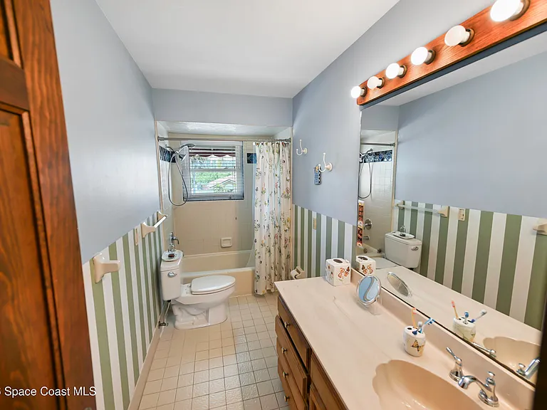 2230 Sykes Creek Dr — Photo 42