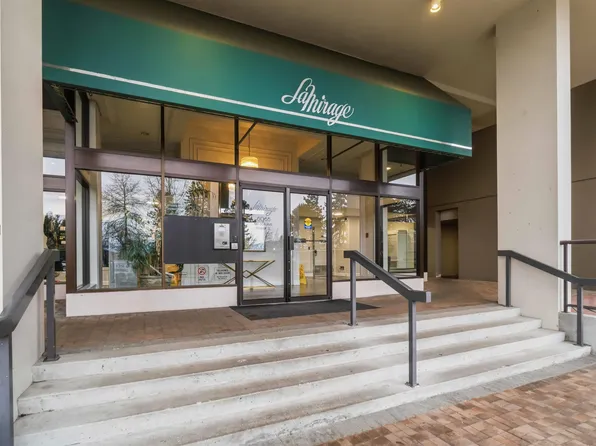 6055 Nelson Ave #808, Burnaby, BC V5H 4L4