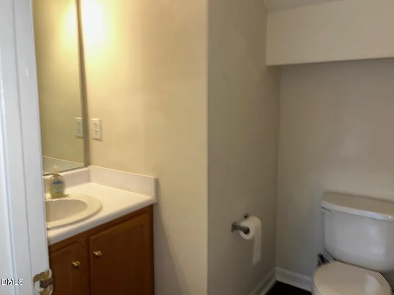2604 Farlow Gap Ln — Photo 12