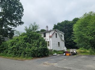 22 Pine St, Winchendon, MA 01475