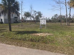 Suzanne Ave, Pass Christian, MS 39571