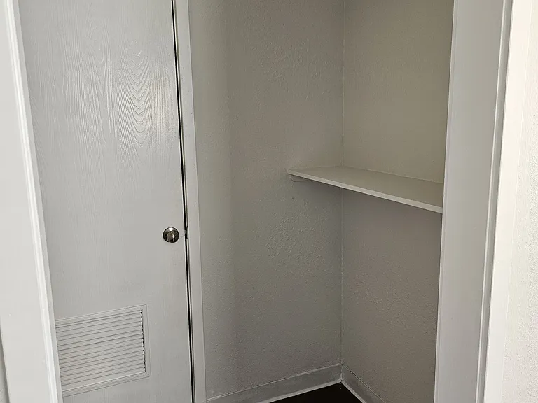 Main Street Residences — Photo 26