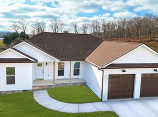 1451 Grandeur Ave, Parrottsville, TN 37843