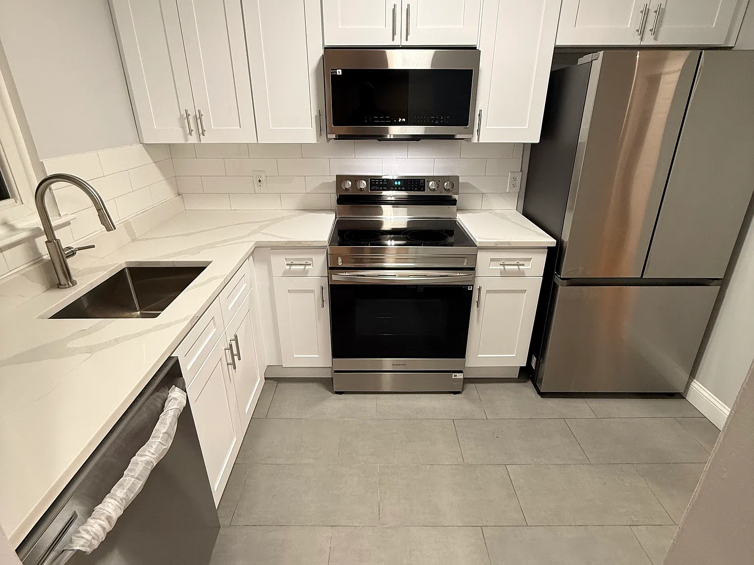 1 bed, 800 sqft, $1,750 — Photo 4