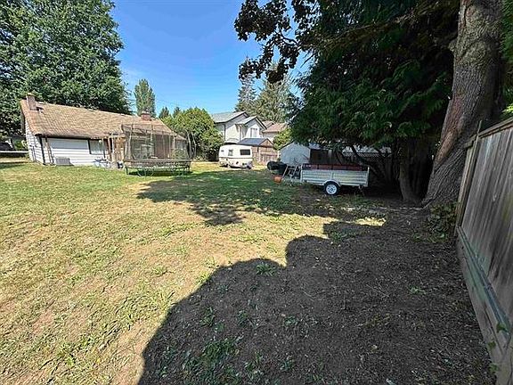 4th image of 12044 Laity St