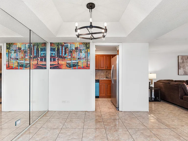 3710 Inverrary Dr #2G — Photo 12