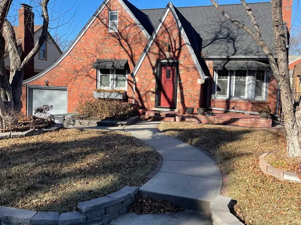 5608 Pierce St, Omaha, NE 68106