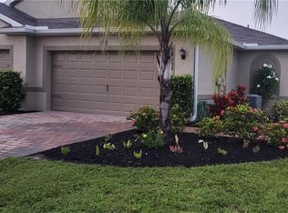 10709 Crossback Ln, Lehigh Acres, FL 33936