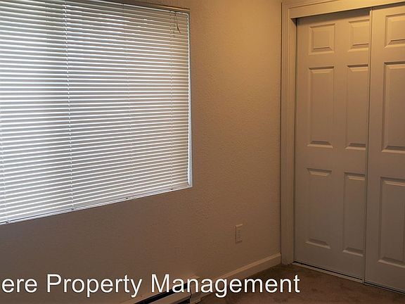 4th image of 26243 Pennsylvania Ave NE APT 15