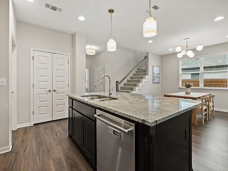 9809 Eloquence Dr — Photo 13
