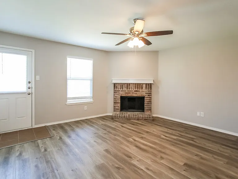 16508 Cowboy Trl — Photo 4