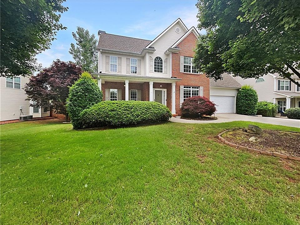 1st image of 10 Knoll Park