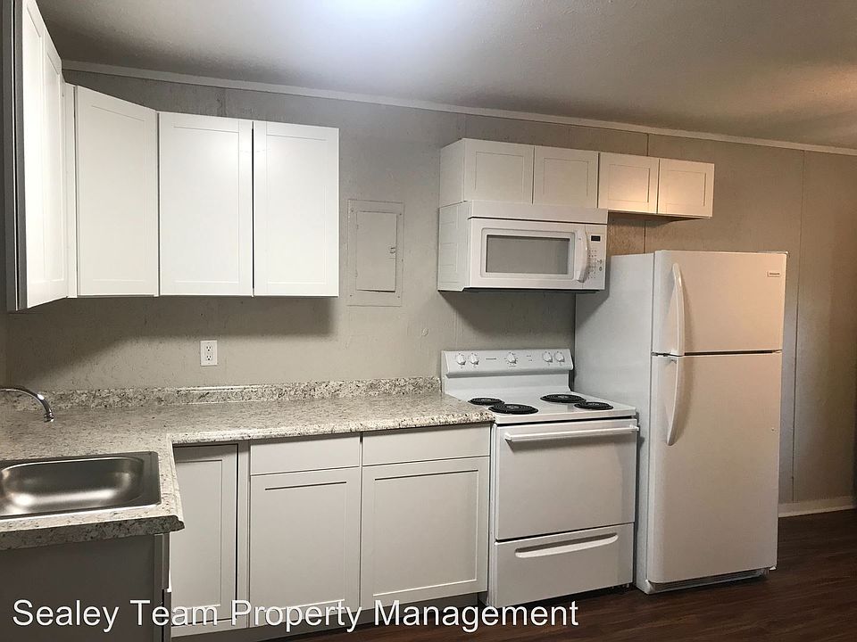 1st image of 1008B Tucker St