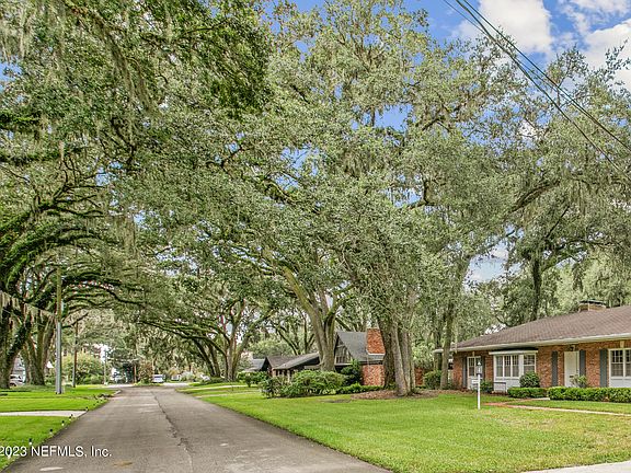 4th image of 2407 SEDGWICK Place