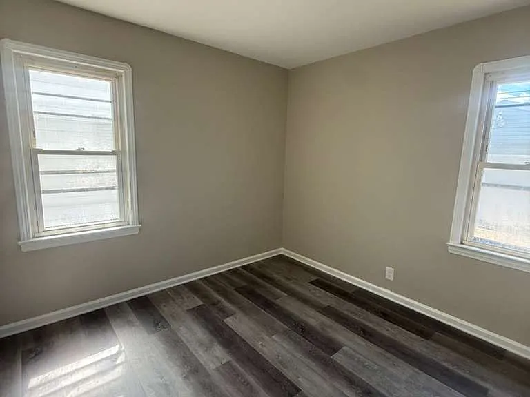 6701 Pelham Dr — Photo 15