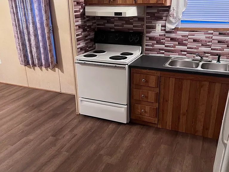 12375 Landry Rd #20 — Photo 14