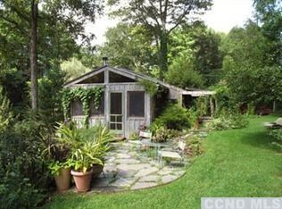 67 Wire Rd, Germantown, NY 12526