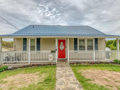 322 W Doe Ave, Elizabethton, TN, 37643